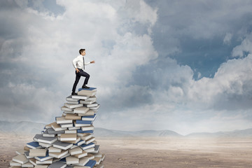 开挂器推荐“手机十三水透视开挂”附开挂脚本详细