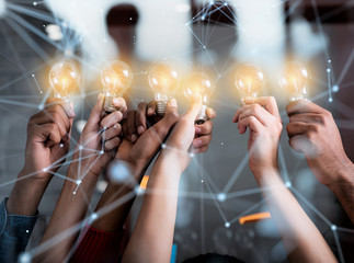 今日必看教程“微乐自建房怎么提高胜率”详细开挂教程!