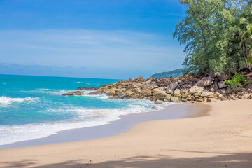 实测开挂辅助：“中至麻将小程序万能开挂器”【透视软件教程分享】