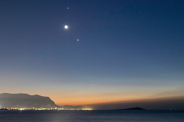 辅助教程“手机麻将安装什么软件可以赢”开挂(透视)最新辅助详细