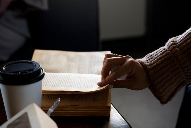 玩家必读“雀神麻将怎么提高胜率”【透视软件教程分享】